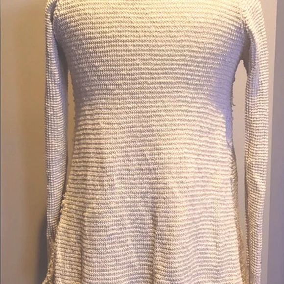 Anthro Ruby Moon heathered oatmeal waffle knit shark bite raw hem longsl… - Picture 4 of 10